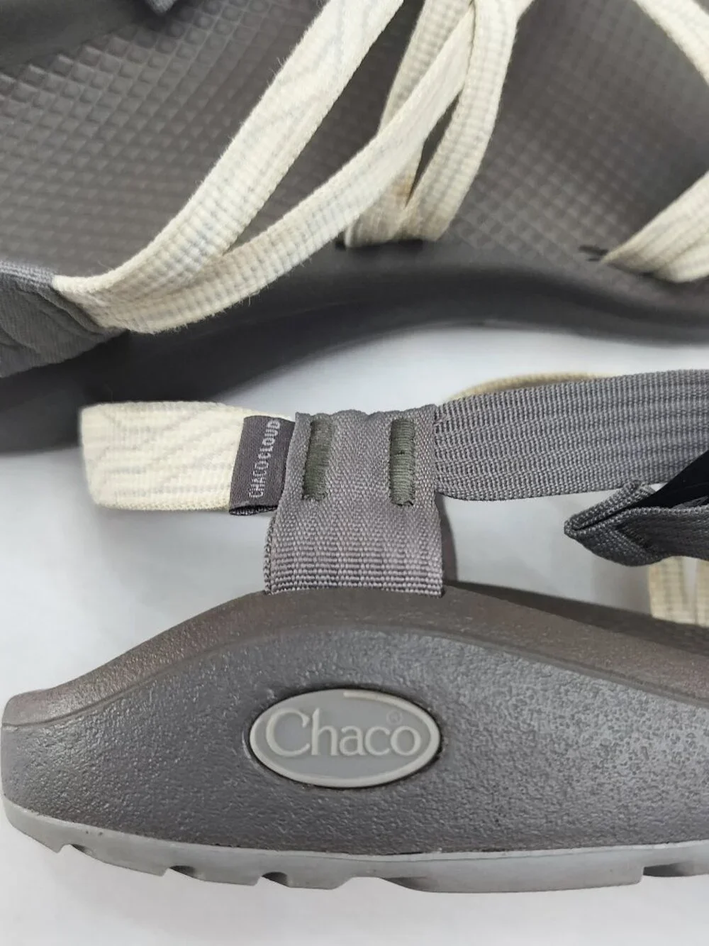 CHACO ZX/2 Cloud Sandals Dual Straps Cushioned Toe Loop Serpent Cream Gray Sz 11